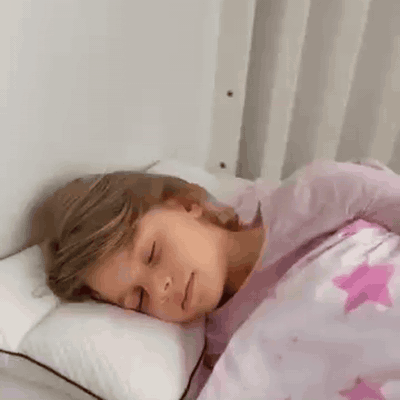 nachtnest-ergonomisch-kinderkussen-van-traagschuim-1606-gifsec