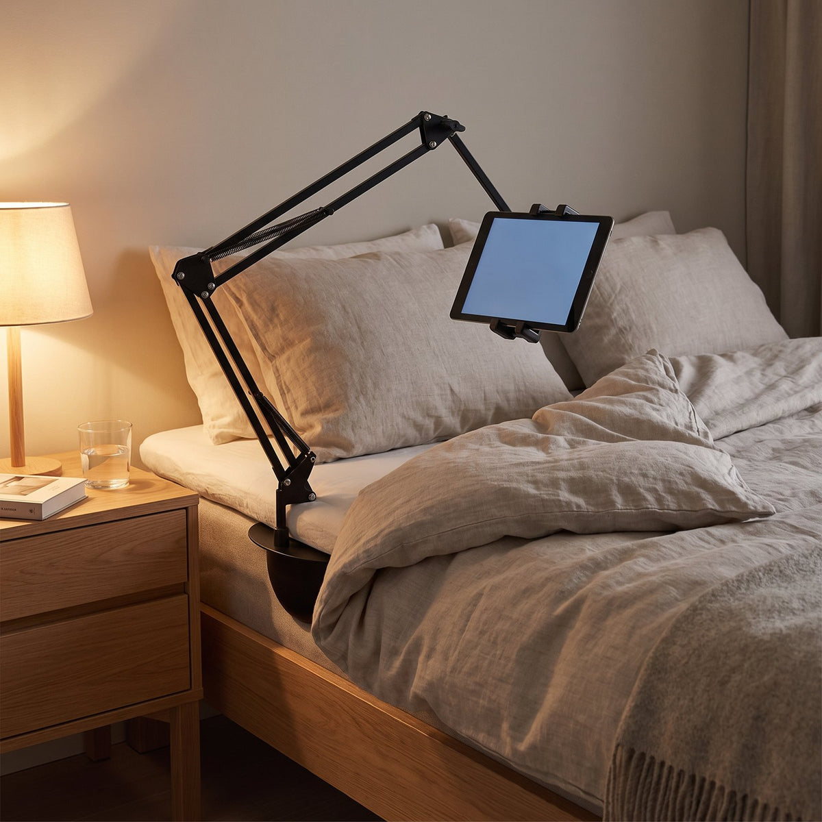 LuneArm Pro — in huis