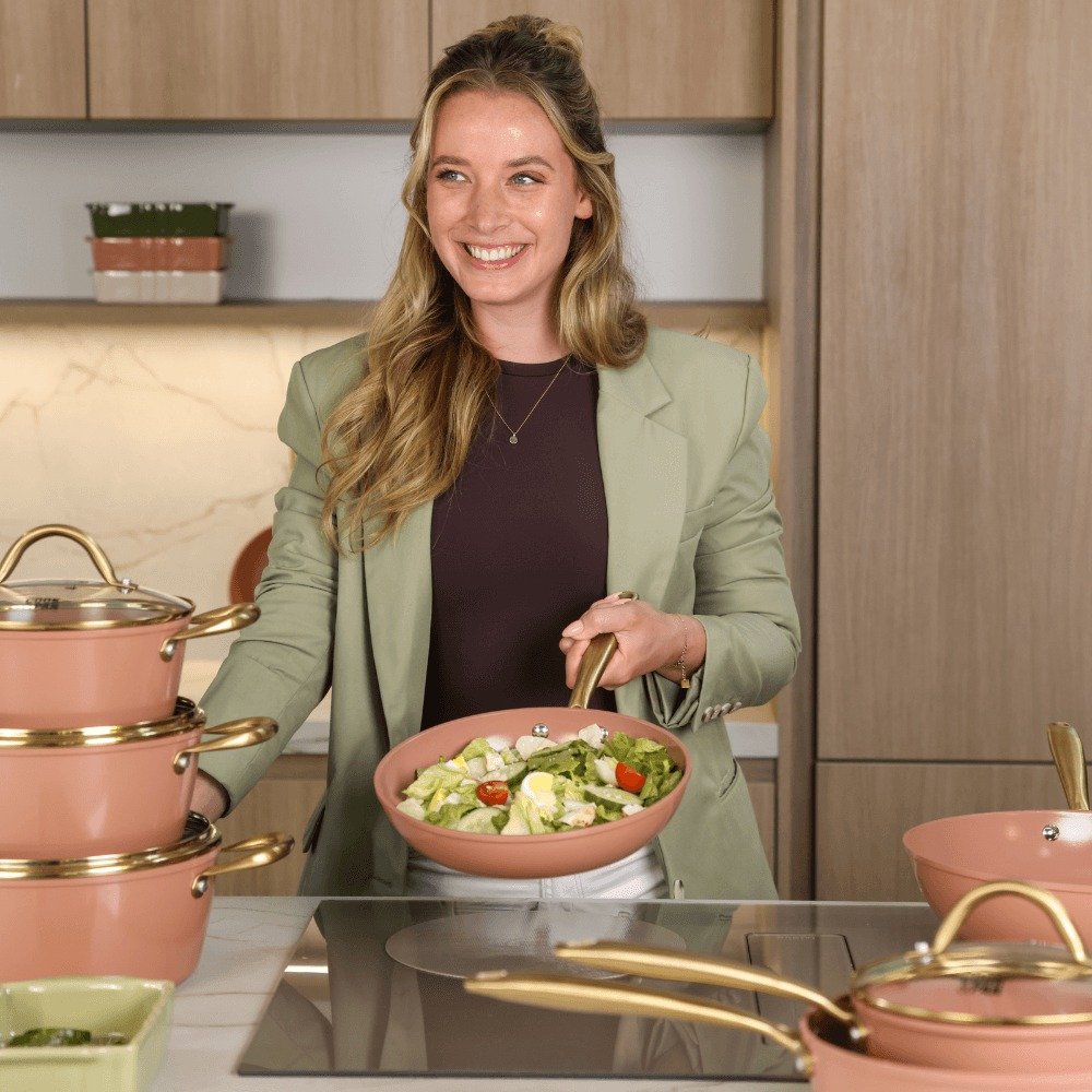packshot — Roze Pannenset met Gouden Grepen