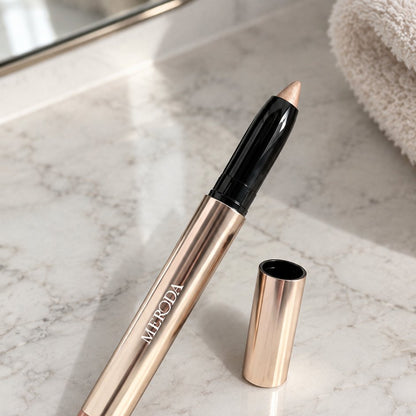 situation — LumiStick™ Oogschaduwstick met Shimmer – Glans in één beweging, de hele dag